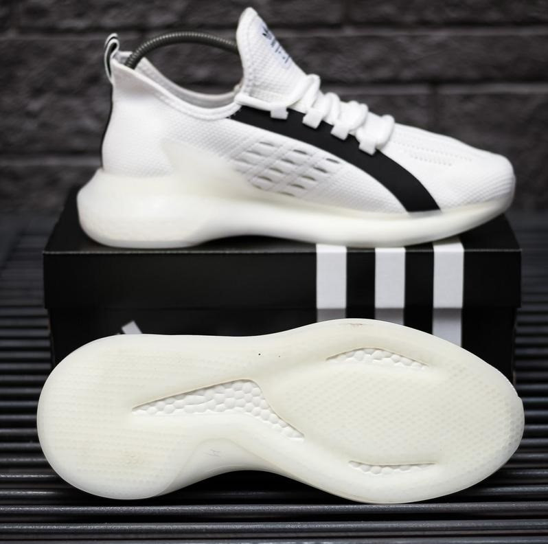 Кросівки Adidas Білі Чоловічі Адідас Ізі Boost Літні Сіточка (розміри: 41,42,43,44,45) Дніпро - фото 1