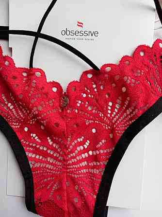 Жіночі трусики стрінги Obsessive  Mettia thong S-M червоні Славута