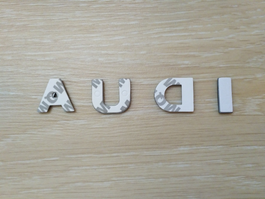 Металлические буквы Audi на кузов авто не ржавеют Киев - изображение 2