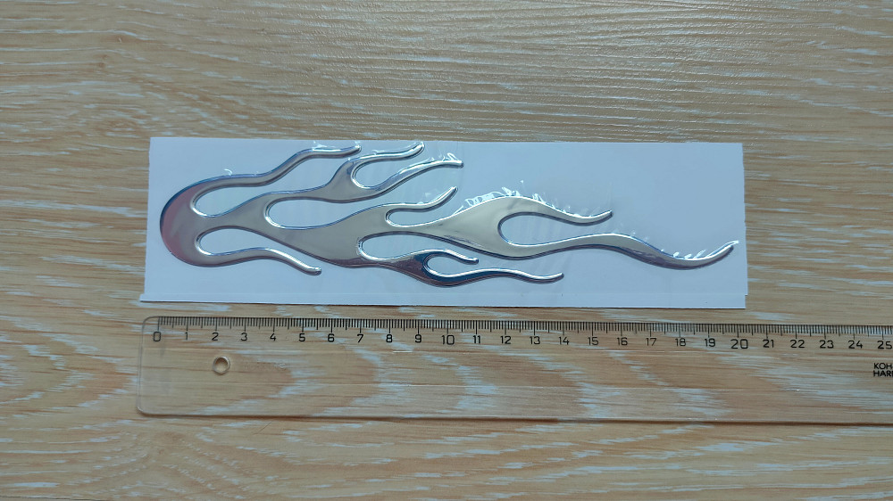 Наклейка Огонь Серебро на авто-мото выпуклая Київ - фото 1