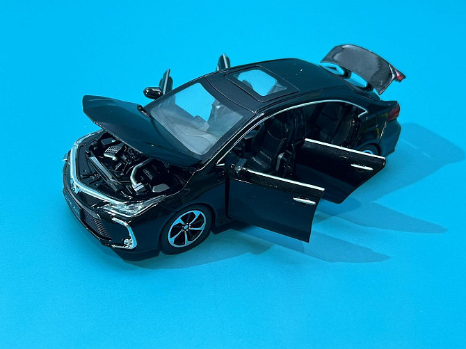 Машинка металева Авто Експерт Toyota Corolla 1:32 метал світло/звук Чорна (GT-6258) Чернігів - фото 7