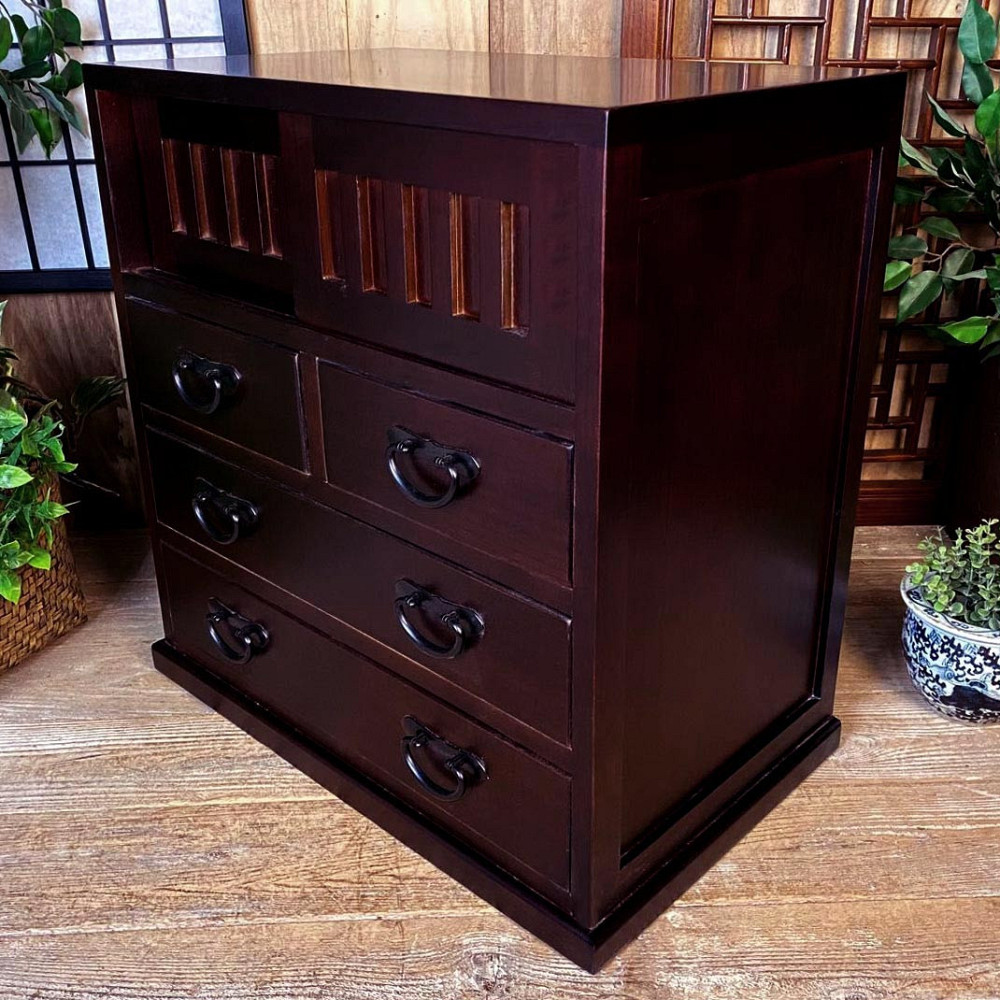 Комод тансу 