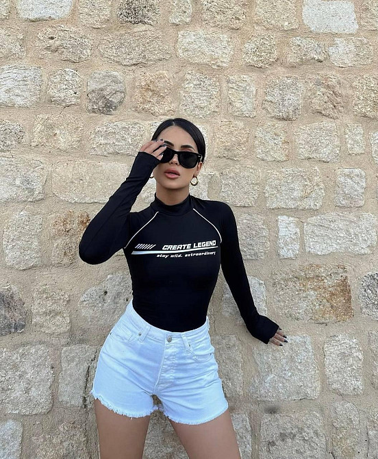 Женский базовый боди со стойкой под горло микродайвинг Черный, 46/48 Одесса - изображение 2