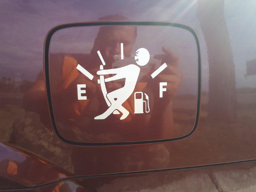 Наклейка на авто На бак Біла світловідбивна Київ - фото 7