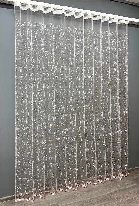 Тюль VR-Textil 1646т Фатин с вышивкой Белый с пудровым 300х270 см (42-0928) Киев - изображение 3