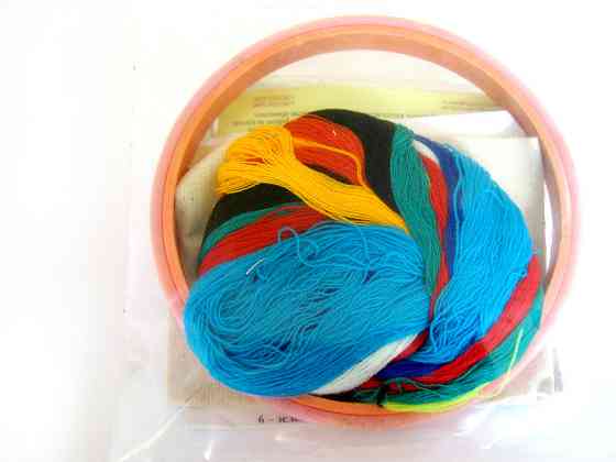 Набор для «ковровой вышивки»  2 иглы «Домик» Ивано-Франковск