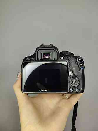 Дзеркальний фотоапарат Canon D100 + kit об'єктив 18-55 мм Клевань