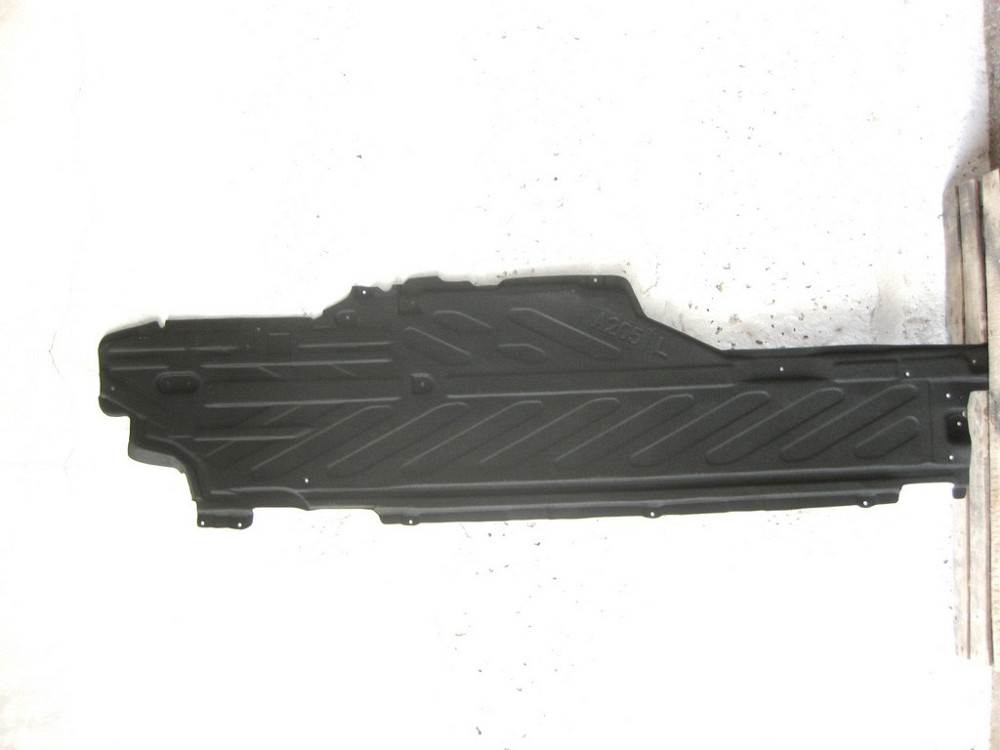 Mercedes-Benz  A2056840118 Новий бічний захист днища кузова ліва повстяна C-Class W205 Одесса - изображение 1
