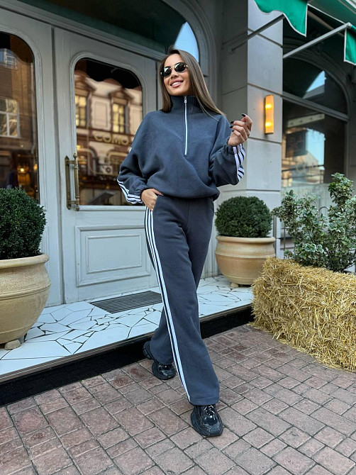 Жіночий теплий костюм у спортивному стилі з лампасами двосторонній фліс Графіт, 46/48 Одеса - фото 4