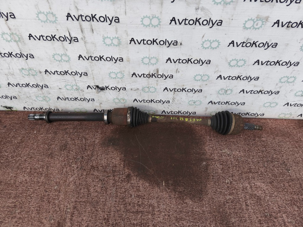 Піввісь права Renault Megane III 1.6 бензин 2008-2015 Ковель - фото 1