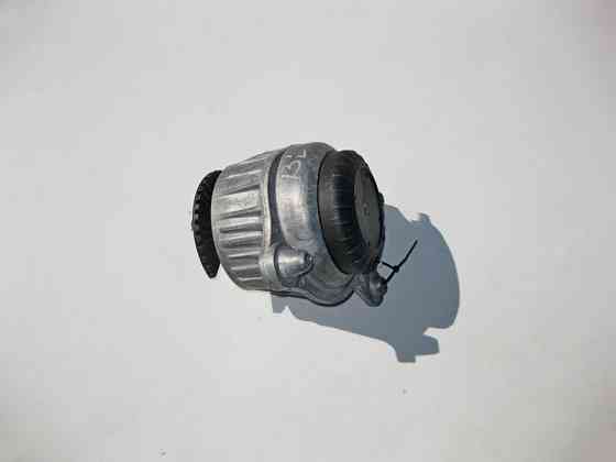 Mercedes-Benz  A2132400500 Подушка двигуна OM654 R4 2.0 diesel ліва C-Class W205 E-Class W213 C238 Одеса