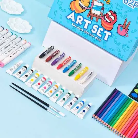 GRAND Розовый Набор юного художника для рисования и творчества Art Set на 82 предмета Коломыя