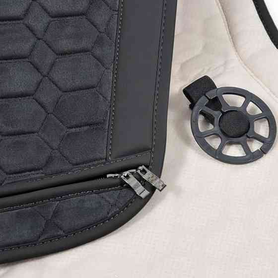 Накидки сиденье monte carlo (передние) соты черные на Мукачево