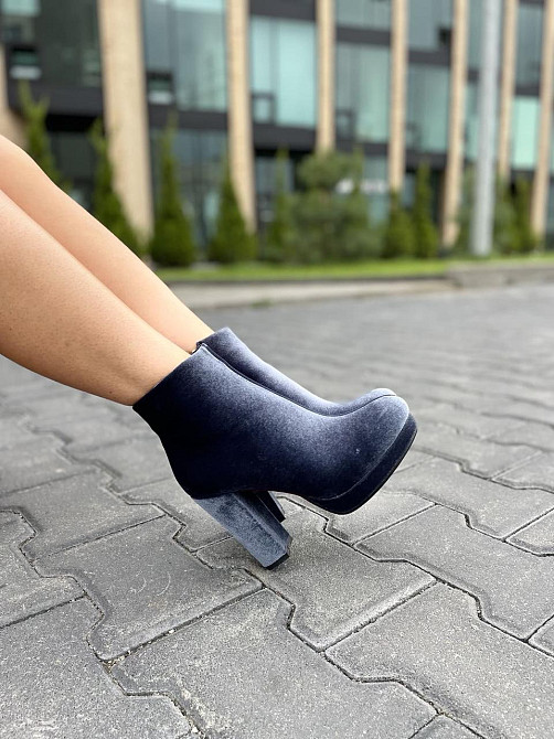 Жіночі черевики STILLETA сірі велюрові на підборах 11 см (D1866-A5070-2 3417) Коломия - фото 3