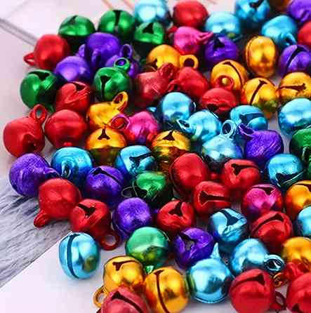 Набір металевих дзвіночків 50 шт – різнокольорові, діаметр 7 мм Київ