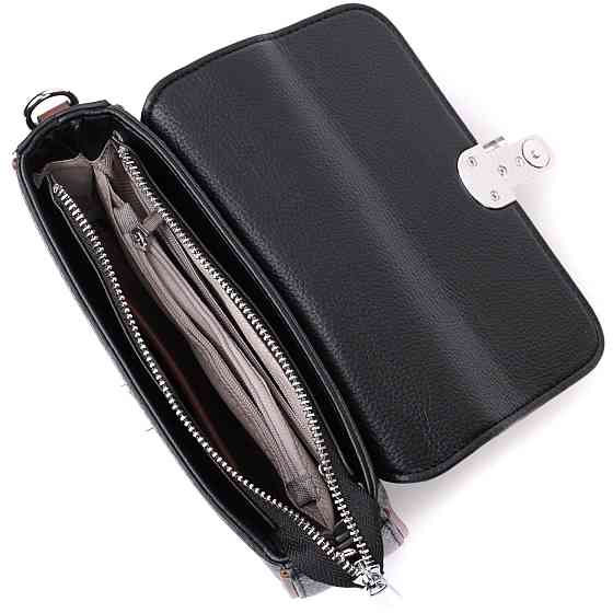 Шкіряна напівкругла сумка з цікавим магнітом-заскочкою для жінок Vintage 22441 Чорна Київ