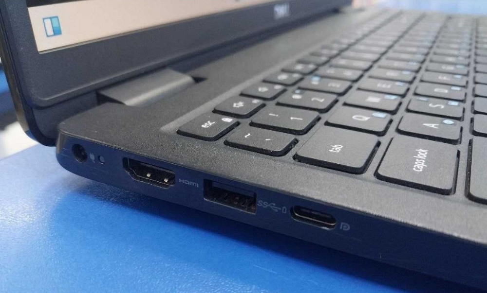 Комфорт+ | Ноутбук ІГРОВИЙ Dell 3520 ПОТУЖНИЙ(Вк.-4Gb)23р,стан НОВОГО! Харків - фото 3