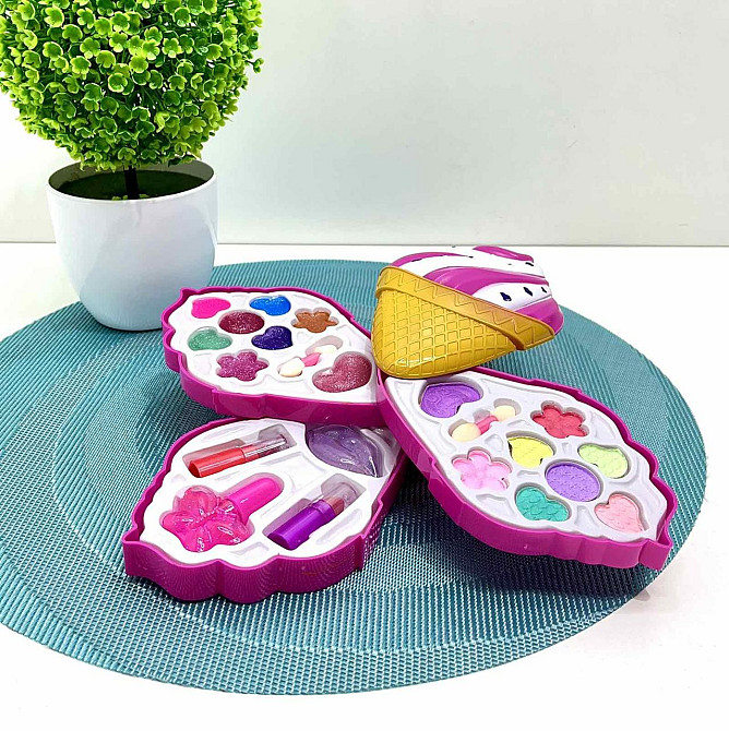 Набір дитячої косметики три яруси тіні помади та інше (657B-67-22C) Чернигов - изображение 1