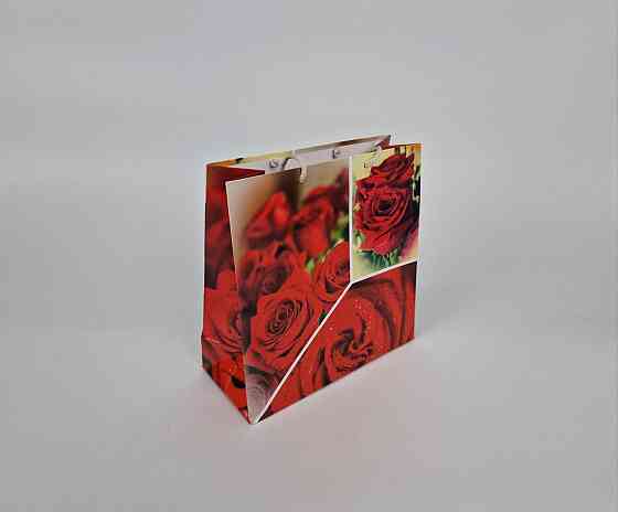 Пакет бумажный подарочный квадратный 23*24*10(артKV-001) (12 шт) Харьков