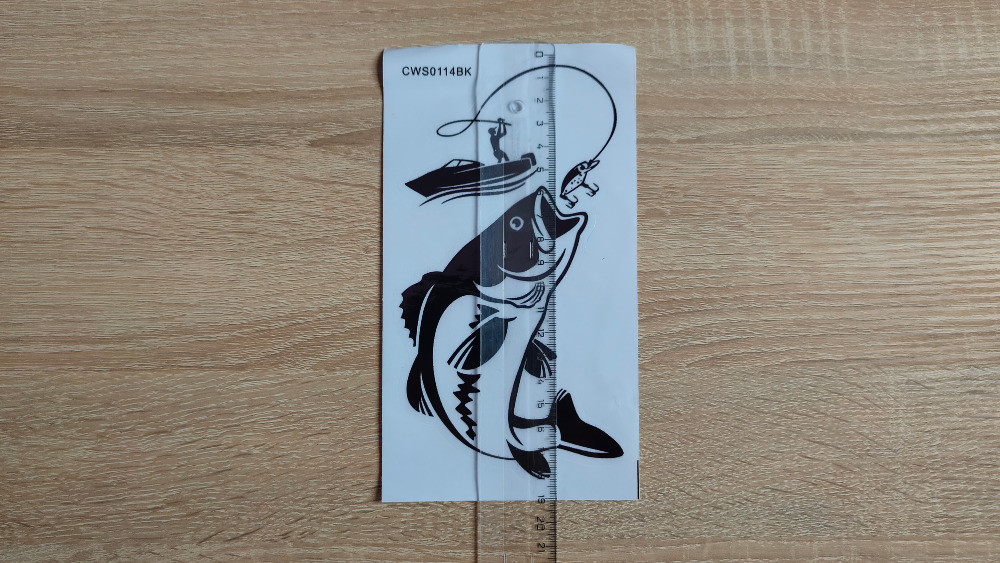 Наклейка на авто Рыбак с крупной рыбой Киев - изображение 6