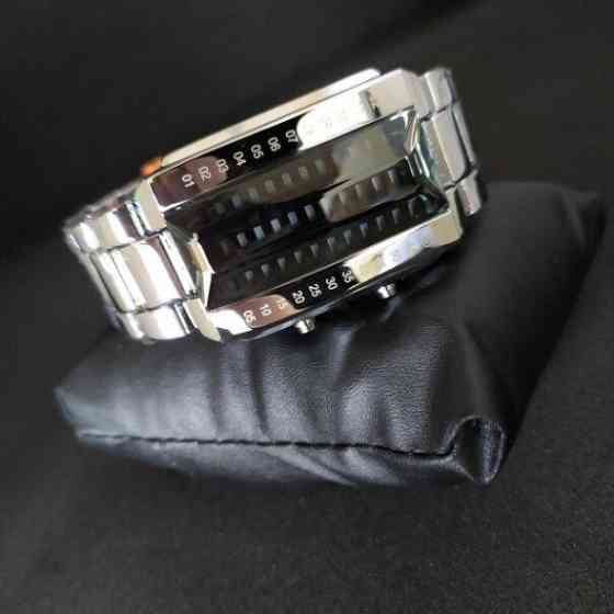 Мужские наручные часы Skmei Iron Серебристые Винница