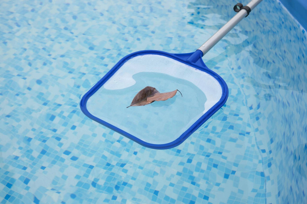 Набір для чищення басейну телескопічна палиця з 2 насадками Bestway (58013) Нововолинськ - фото 7