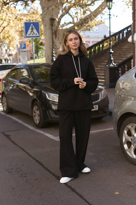 Жіночий теплий костюм двойка вільного крою тринитка на флісі Чорний Одеса - фото 8