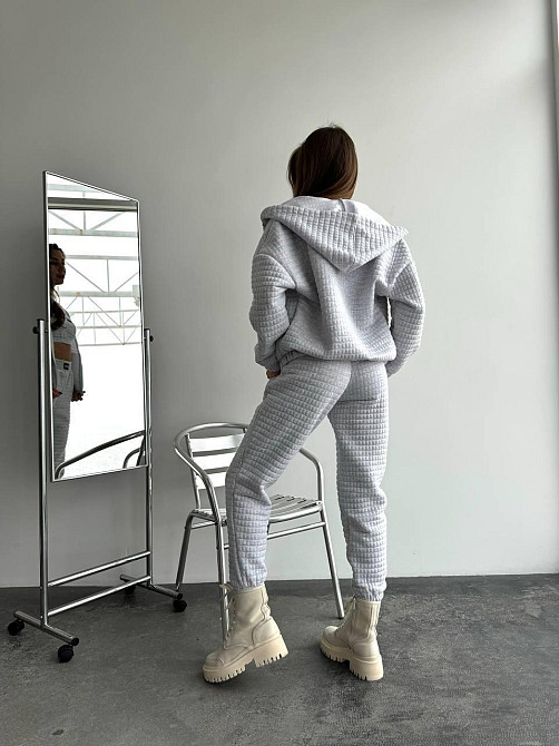 Жіночий прогулянковий костюм-трійка: кофта топ і штани Капітон Меланж, 42/44 Одеса - фото 5