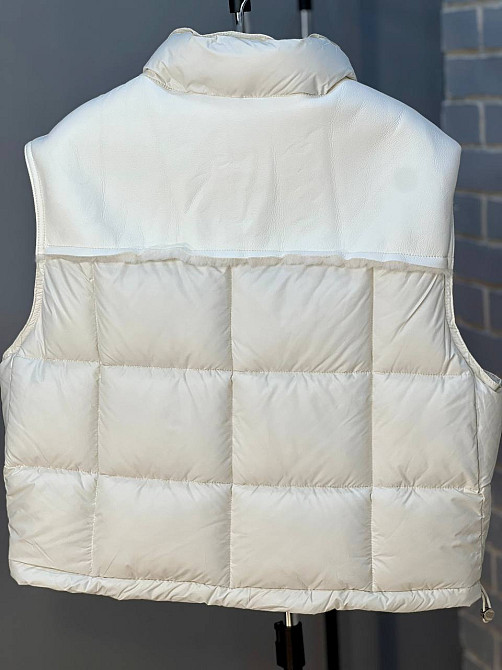 Жилетка женская Lady Yep 9039 стеганная короткая вставка из экокожи на спине молочная, молочний, 46 Киев - изображение 5