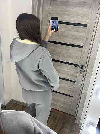 Женский утепленный костюм двойка: кофта и штаны трехнитка на флисе + мех Серый, 42/44 Одесса