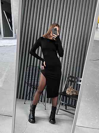 Жіноча приваблива вечірня  сукня з вирізом на ніжці з віскози Одеса