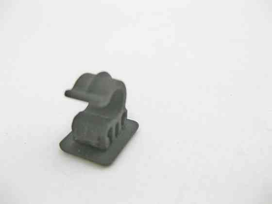 Mercedes-Benz  A0009950148 Пластиковий тримач тросика замків капота на передній пенелі Одесса