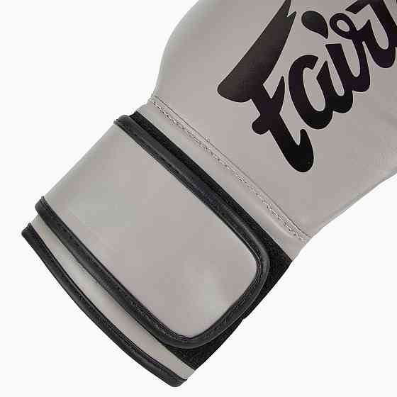 Боксерські рукавиці Fairtex BGV14 Grey 12 унцій (бинти в комплекті) Каменское