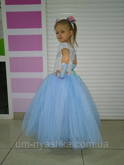 Пышное нежное нарядное платье 