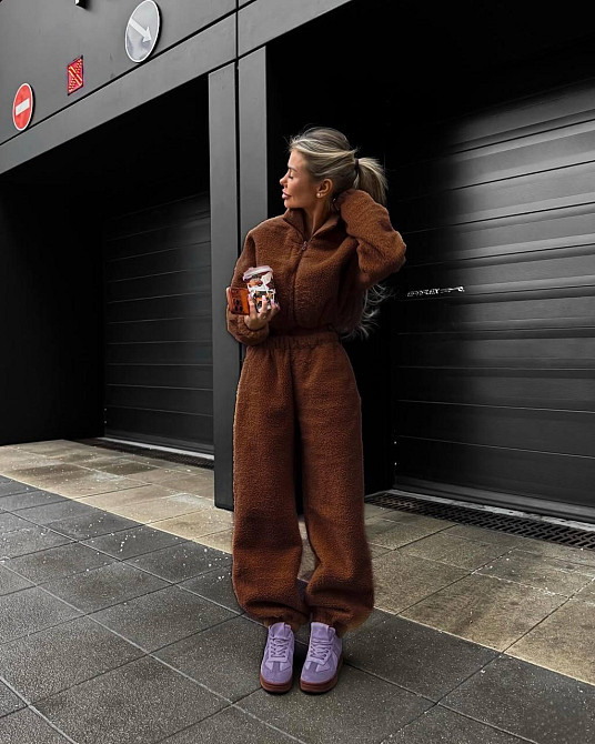 Женский стильный теплый костюм двойка из барашка Шоколад Одесса - изображение 1