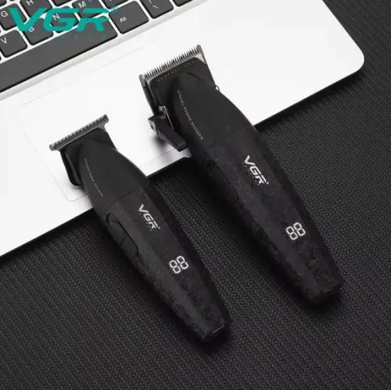 Профессиональный набор для стрижки волос VGR V-640 Машинка и триммер с дисплеем Коломия