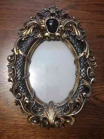 Дві фоторамки "Griffin Collection" 13см х 18 см Рівне