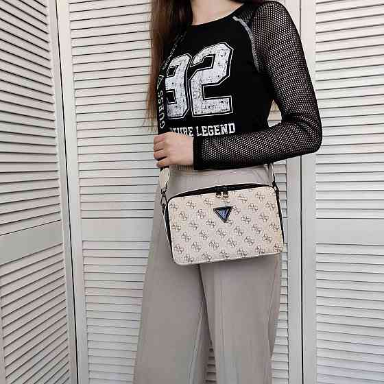 Брендова жіноча сумка. Жіноча сумка маленька через плече. Київ