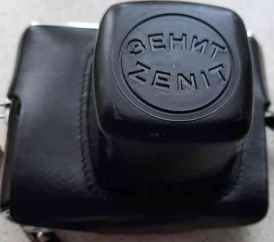 Фотоапарат: ZENIT - E" з Об'єктивом HELIOS -44-2. Харків