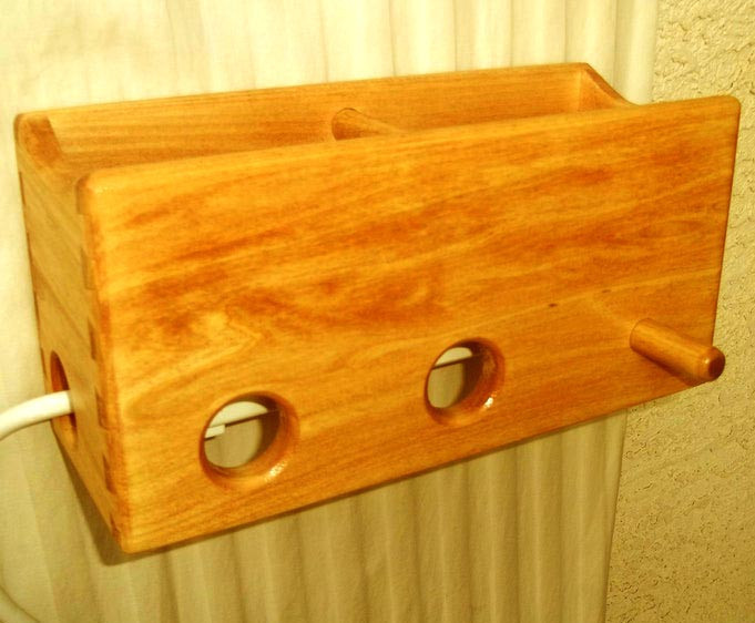 Органайзер для фенов и расчёсок 