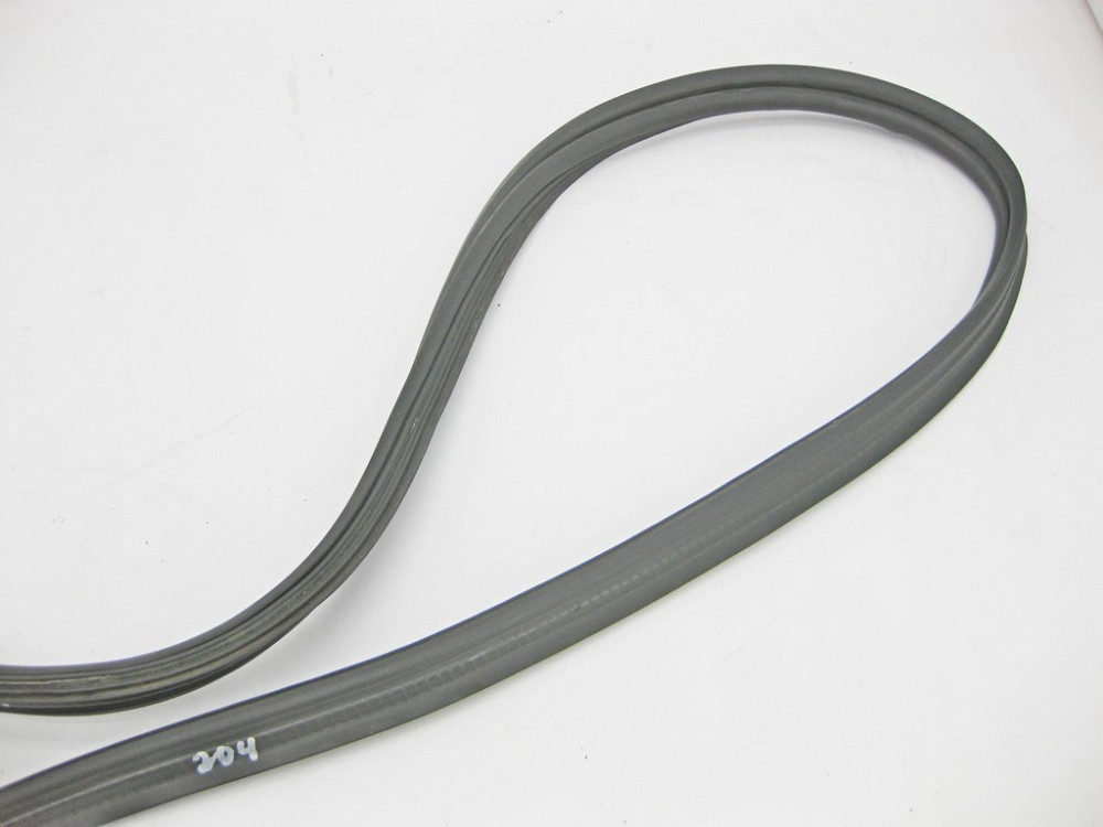 Mercedes-Benz  A2047500298 Ущільнювальна гумка кришки багажника C-Class W204 Одесса - изображение 4