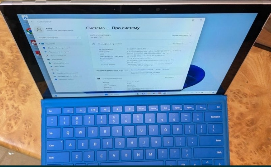 Microsoft Surface Pro 7+Plus Titan i7-1165G7 16/256Gb. 12.3