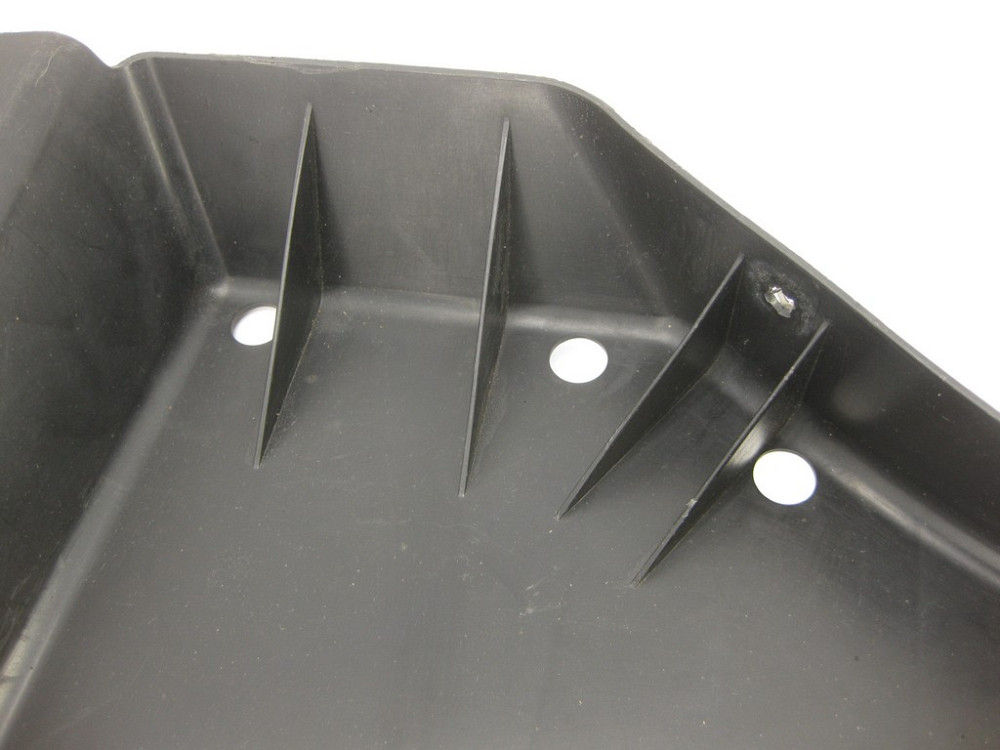 Mercedes-Benz  A2046900307 Захист задньої частини днища правий C-Class W204 Одесса - изображение 7