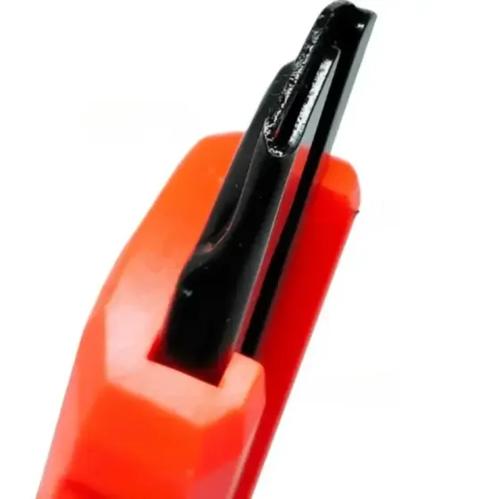 Канцелярский нож, Металлическое лезвие Utility knife Коломия