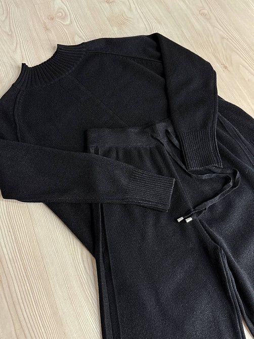 Костюм жіночий Accorddream 6841-8636 светр з брюками палаццо оверсайз в’язаний, чорний, one size Київ - фото 3