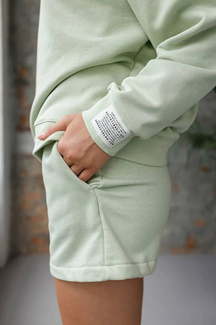 Спортивний костюм із шортами жіночий Оливковий XS/S Харків - фото 5