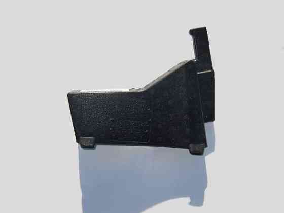 Mercedes-Benz  A2057270216 Пінопластовий ущільнювач внизу передніх правих дверей передня частина C-Class W205 Одеса