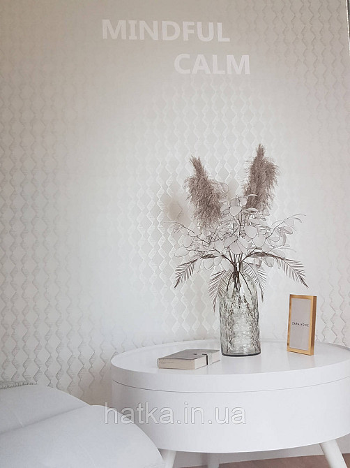 Шпалери метрові вінілові на флізелін Marburg Villa Romana геометрія смужки зигзаг сріблясті на білому Київ - фото 1