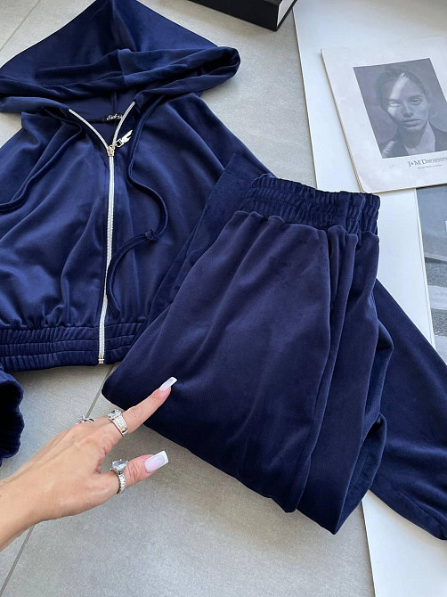 Женский прогулочный оверсайз костюм двойка: кофта и штаны турецкий велюр. Темно-синий Одесса - изображение 6