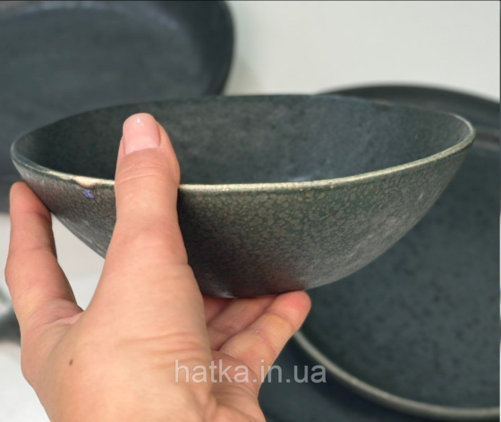 Тарілка глибока салатник чорна  кераміка 18*5,5 см "Шайні-дот" 101-0415 для дому та ресторанів Київ